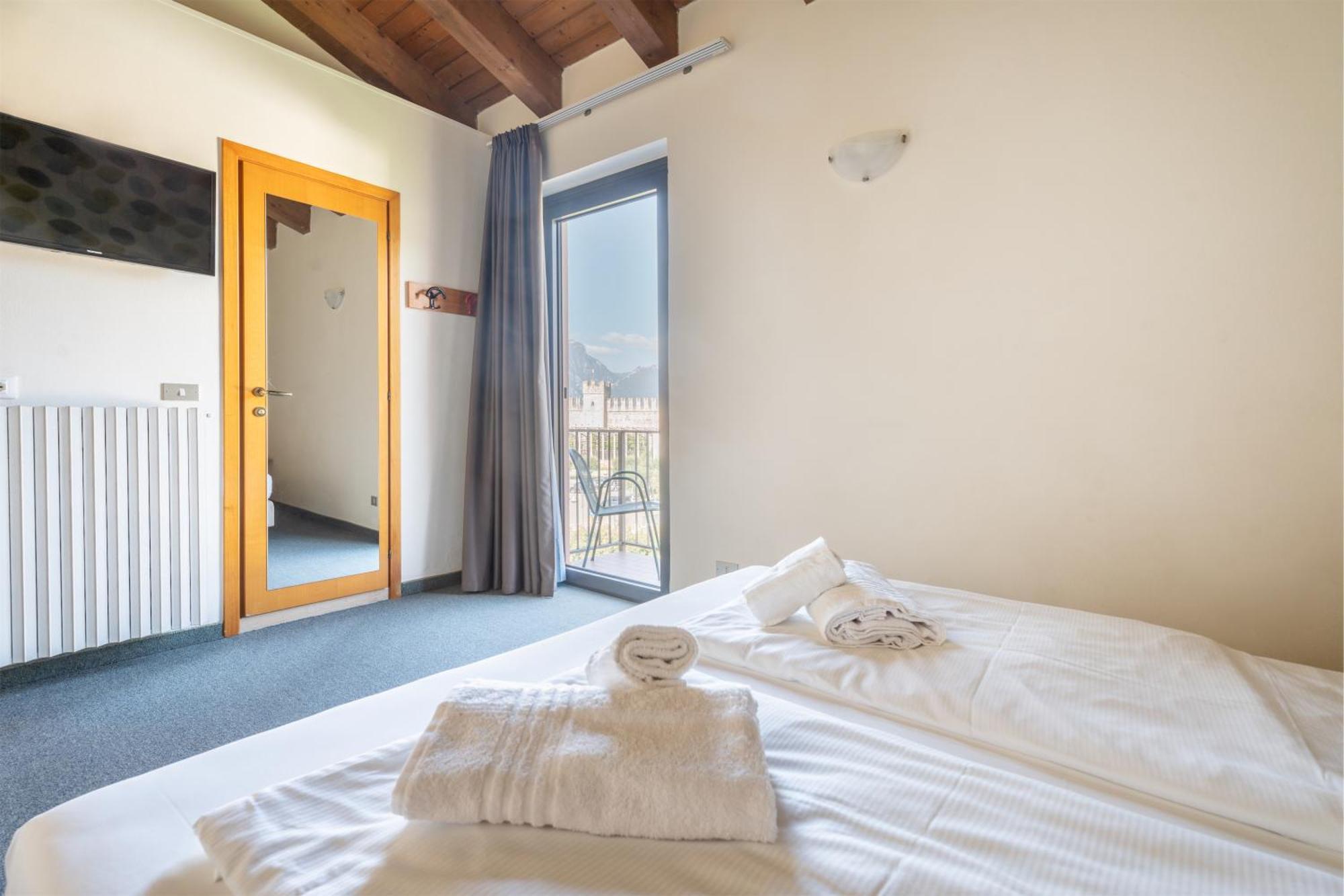 Hotel Al Castello Torri Del Benaco